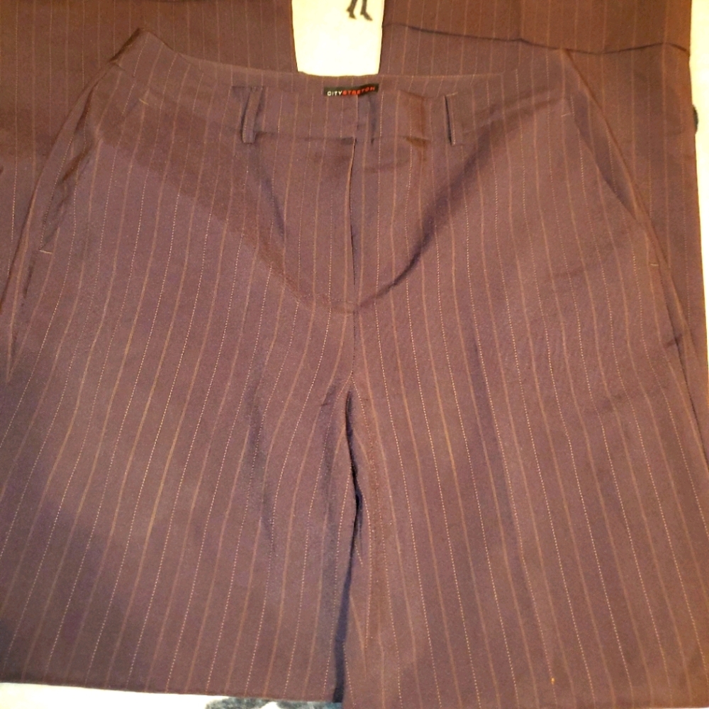 Womens New York Co pants